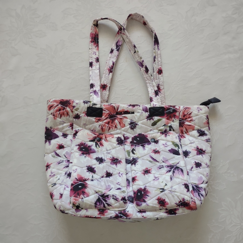 Enzo Angiolini Hermi tote quilted floral nylon bag carryall
